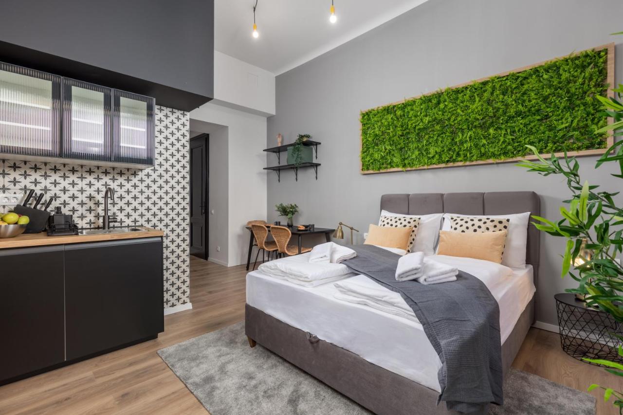 Apartments & Rooms One World Rijeka Dış mekan fotoğraf