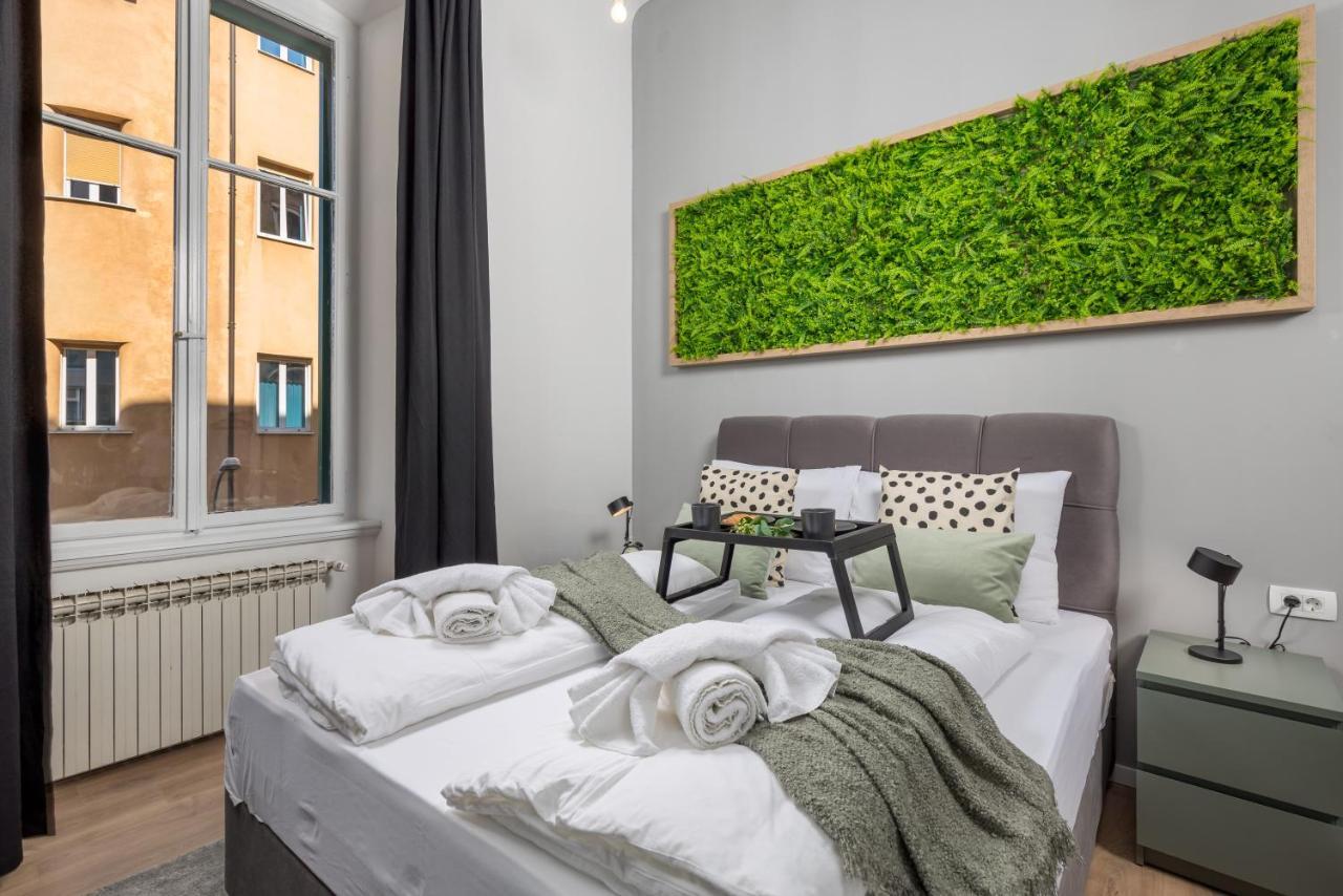 Apartments & Rooms One World Rijeka Dış mekan fotoğraf