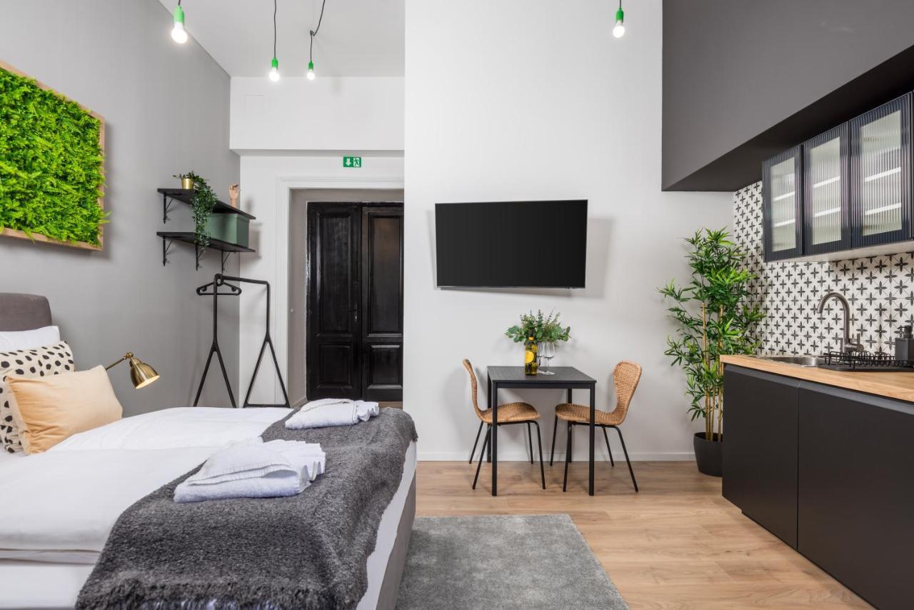 Apartments & Rooms One World Rijeka Dış mekan fotoğraf