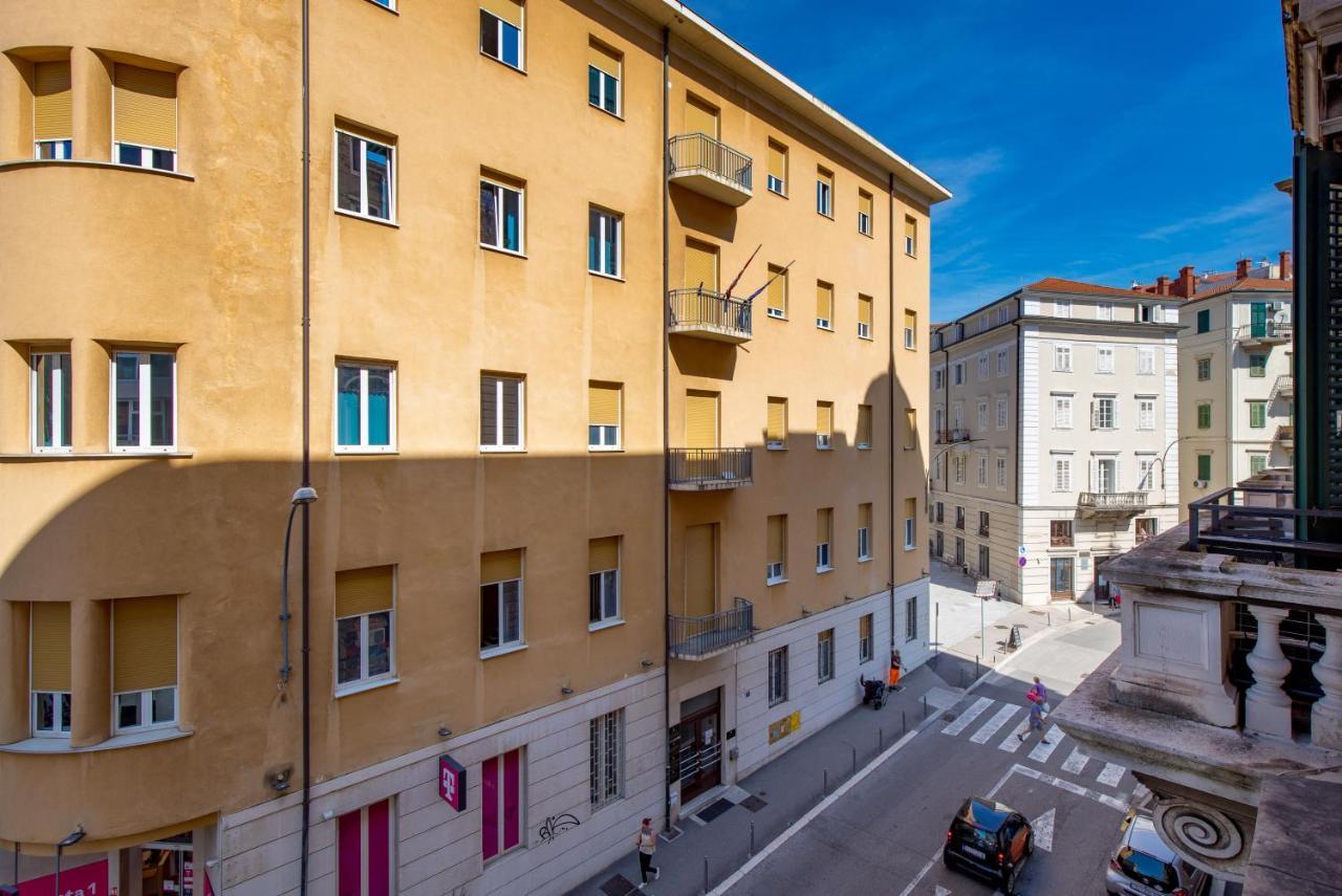 Apartments & Rooms One World Rijeka Dış mekan fotoğraf