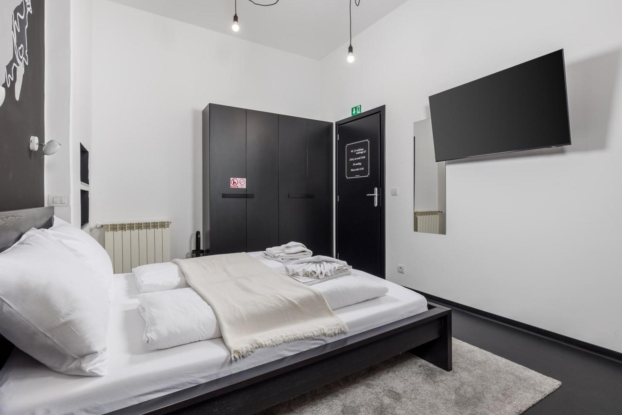 Apartments & Rooms One World Rijeka Dış mekan fotoğraf